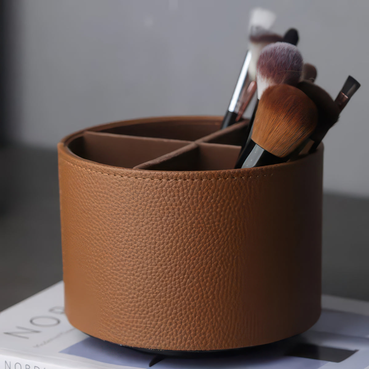 Rotating Makeup Organizer – Premium Leather Storage Box