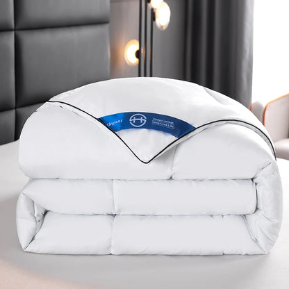 Hotel Style Comforter – Lightweight Fluffy Winter Quilt