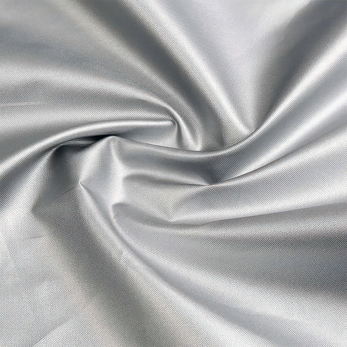 Silver Reflective Waterproof Boat Cover for V-Hull Boats