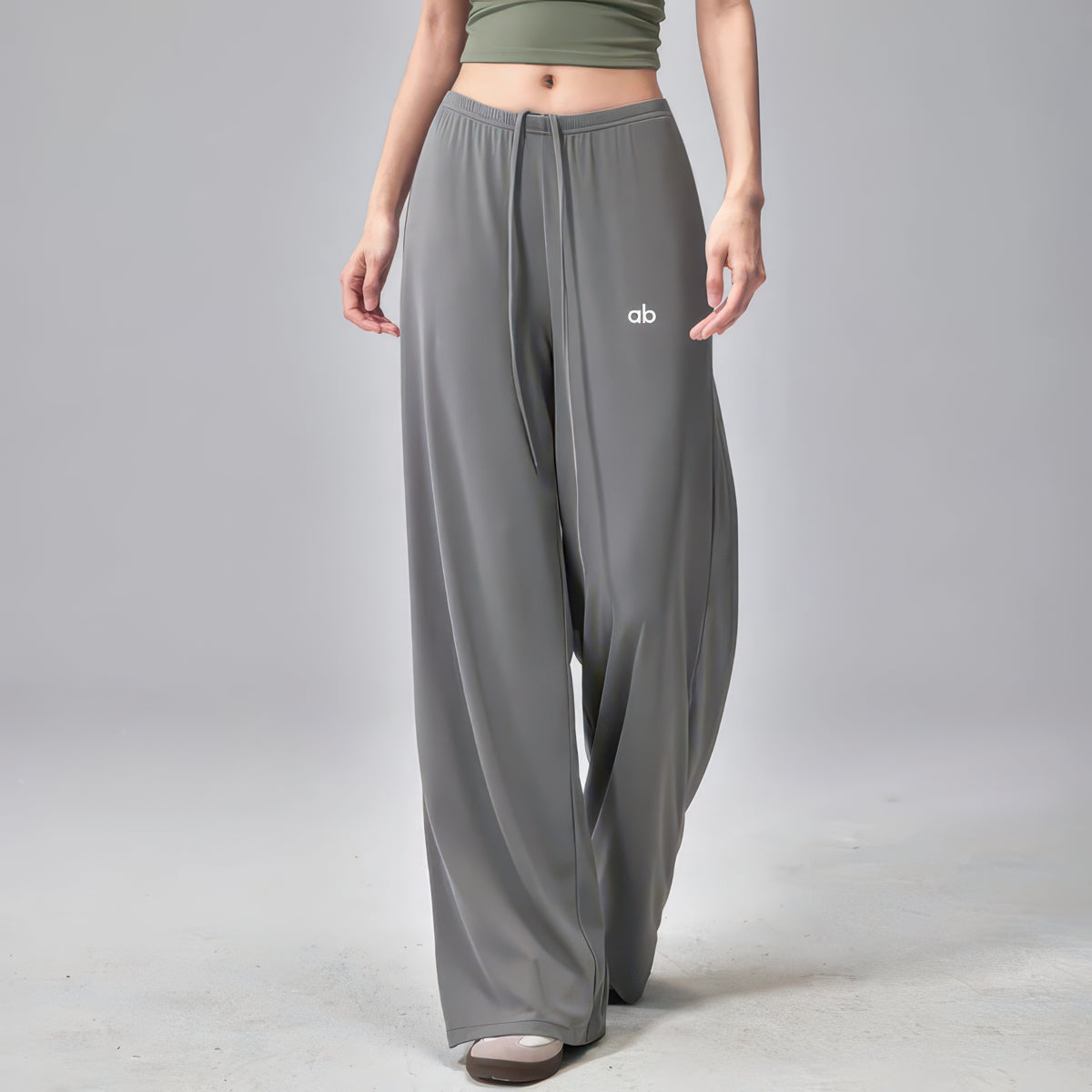 Wide Leg Yoga Pants for Women with Drawstring Waist, Loose Fit for Training and Pilates