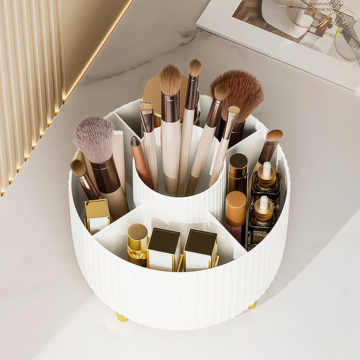 Rotating Makeup Storage – 360° Desktop Cosmetic Organizer