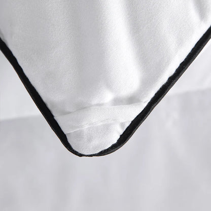 Hotel Style Comforter – Lightweight Fluffy Winter Quilt