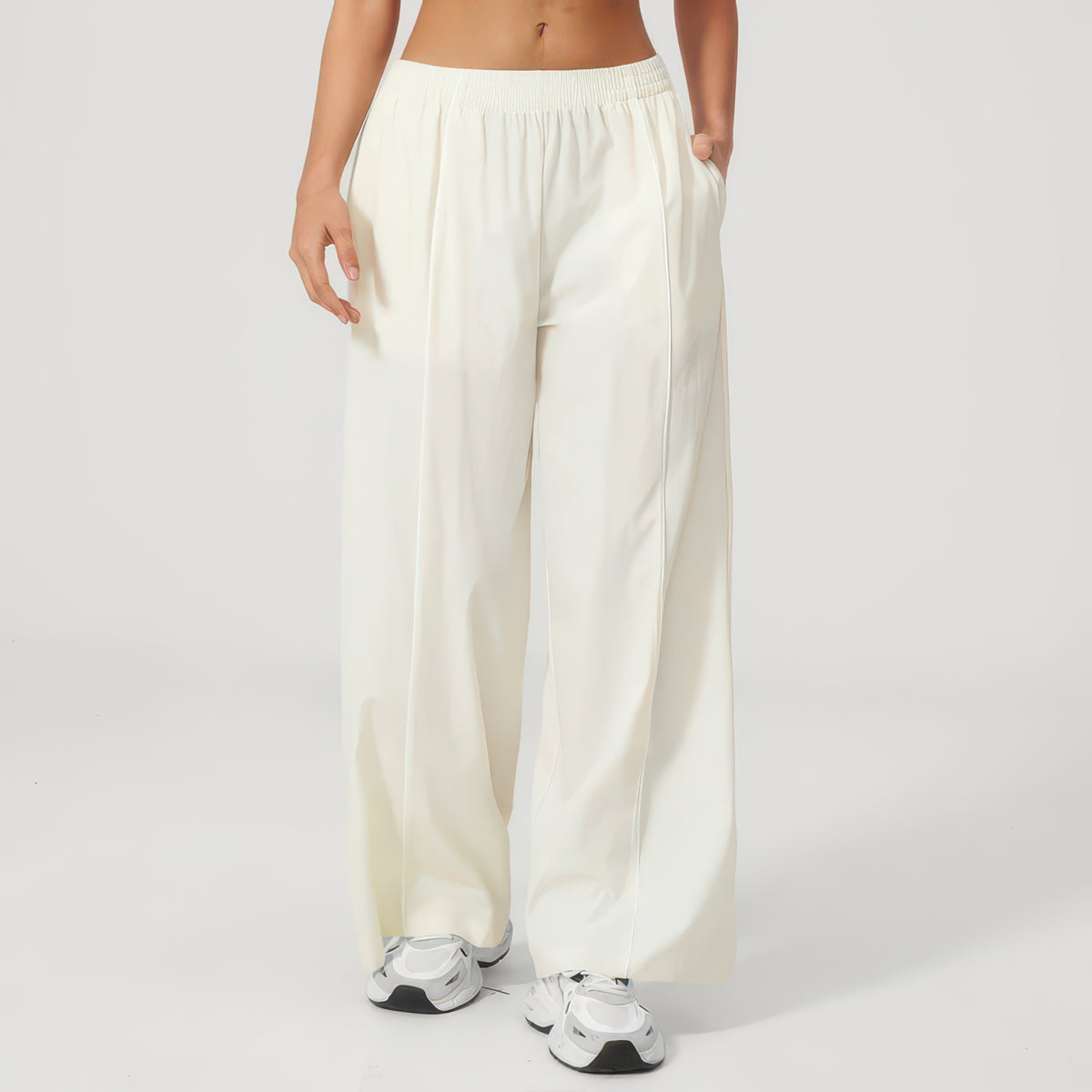 UV-Resistant Yoga Pants for Women with Contrast Stripe Detail and Side Pockets