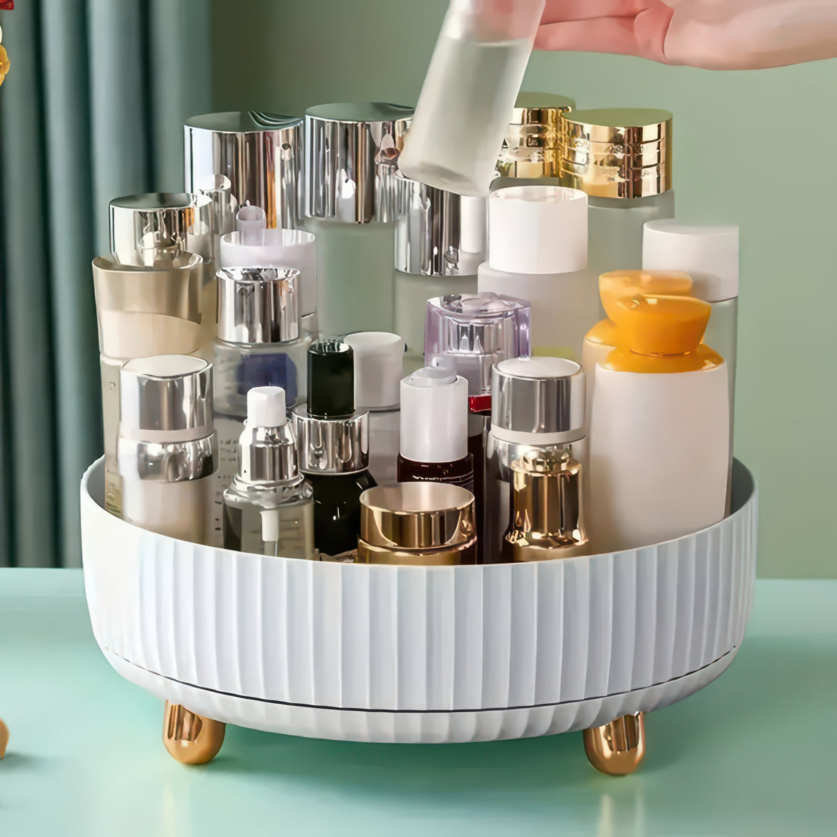 Rotating Makeup Organizer – 360° Perfume and Vanity Tray
