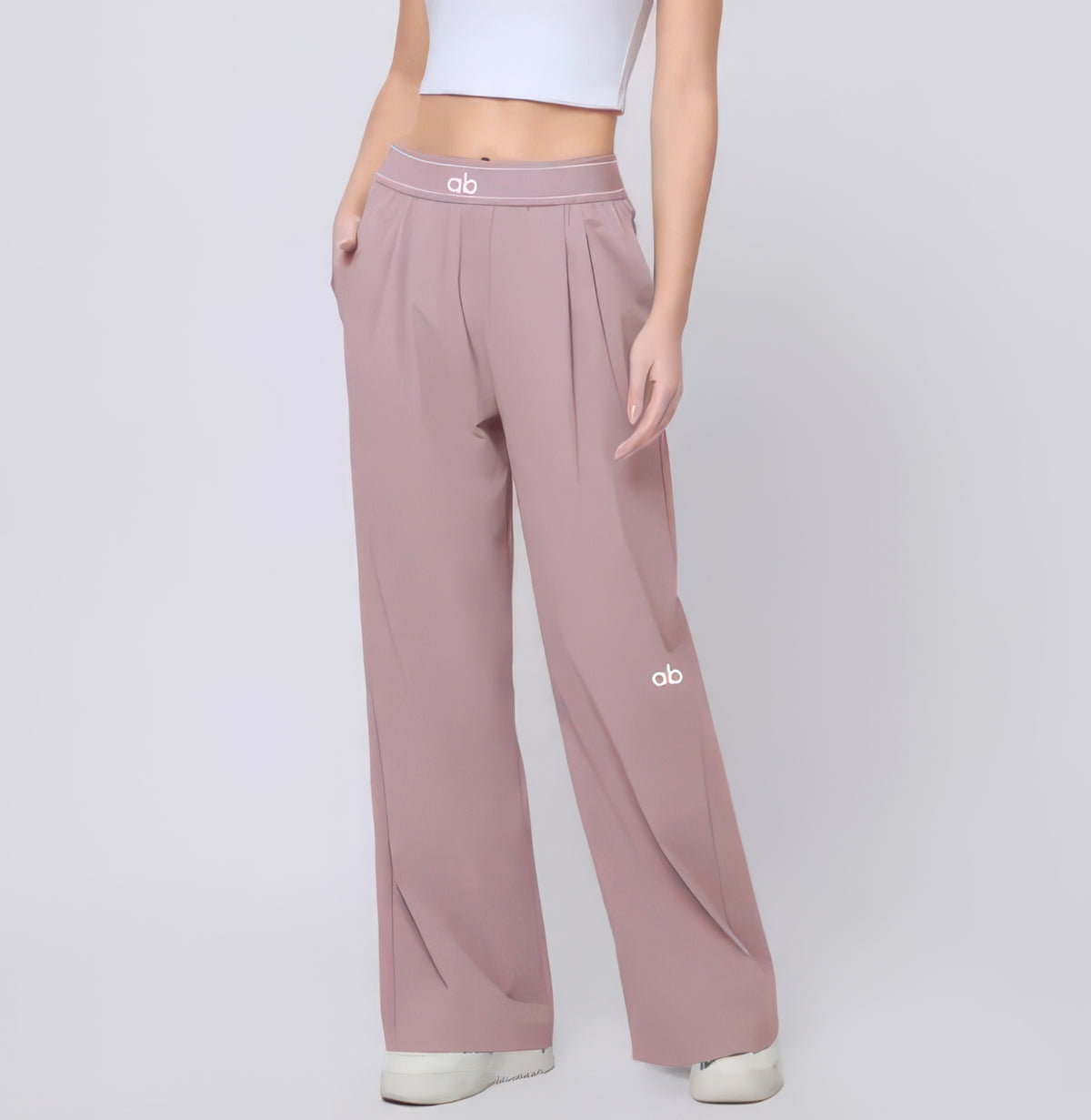 Quick-Dry Wide Leg Athletic Pants for Women, Pleated High Waist with Pockets for Workouts